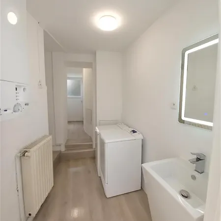 Comme Chez Soi Apartment